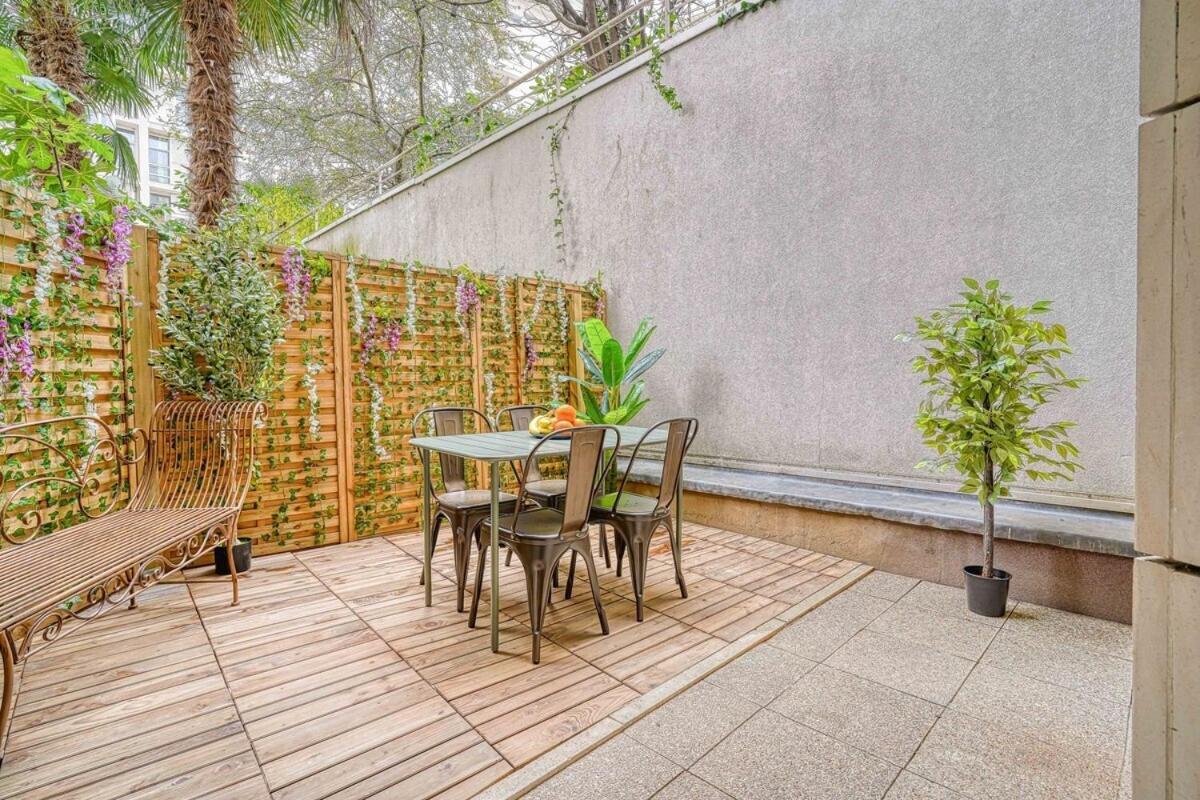 Apartment Eden Paris La Defense Courbevoie